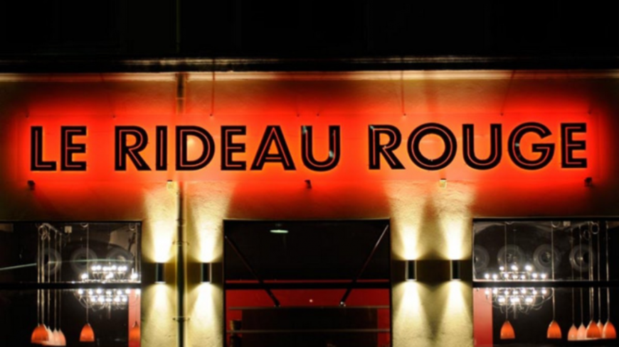 Venez-vous divertir au café-théâtre du rideau rouge Venez-vous divertir au café-théâtre du rideau rouge
