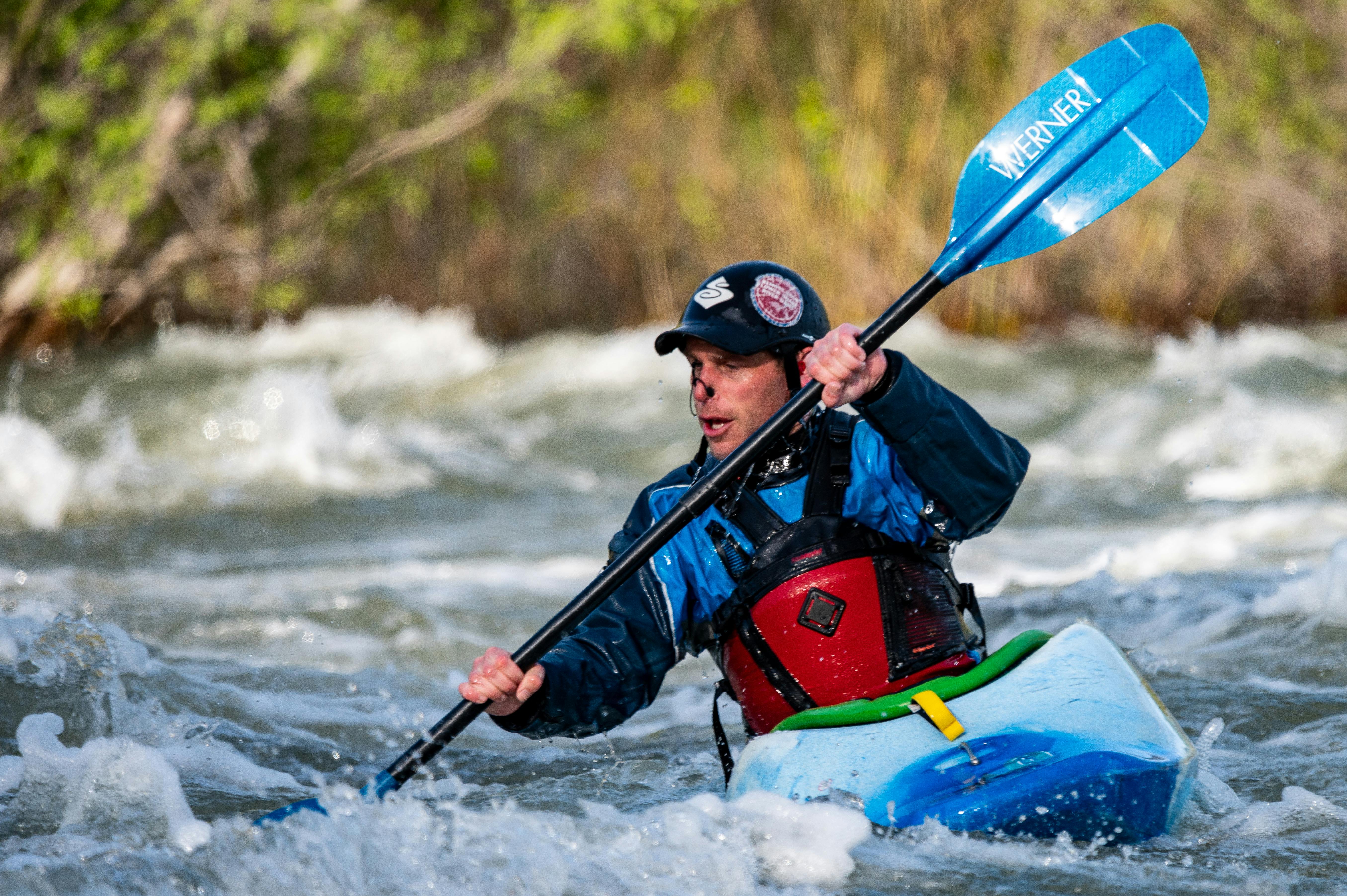 Les 5 activités nautiques à faire à Lyon - Canoë Kayak