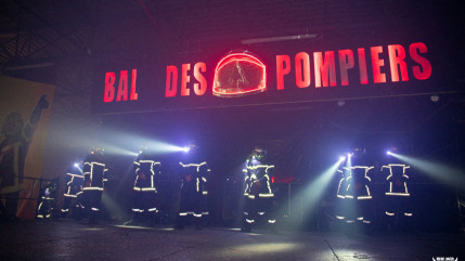 bal des pompiers  de  pierre benite  le 29 aout  !