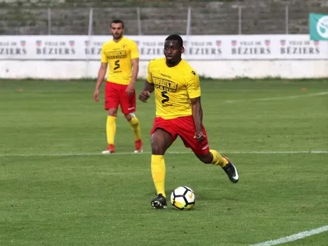 National 1 : Lyon Duchère muet face à Pau (0-0), le FCVB arrache le nul à Cholet (1-1) National 1 : Lyon Duchère muet face à Pau (0-0), le FCVB arrache le nul à Cholet (1-1)