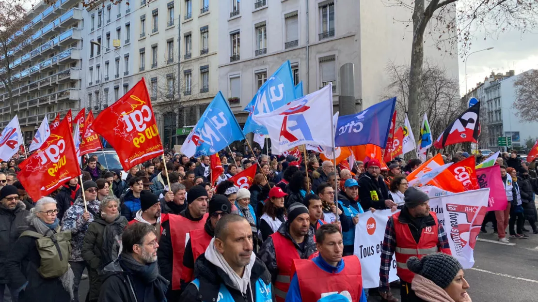 Entre 25 000 et 45 000 manifestants contre la réforme des retraites à Lyon