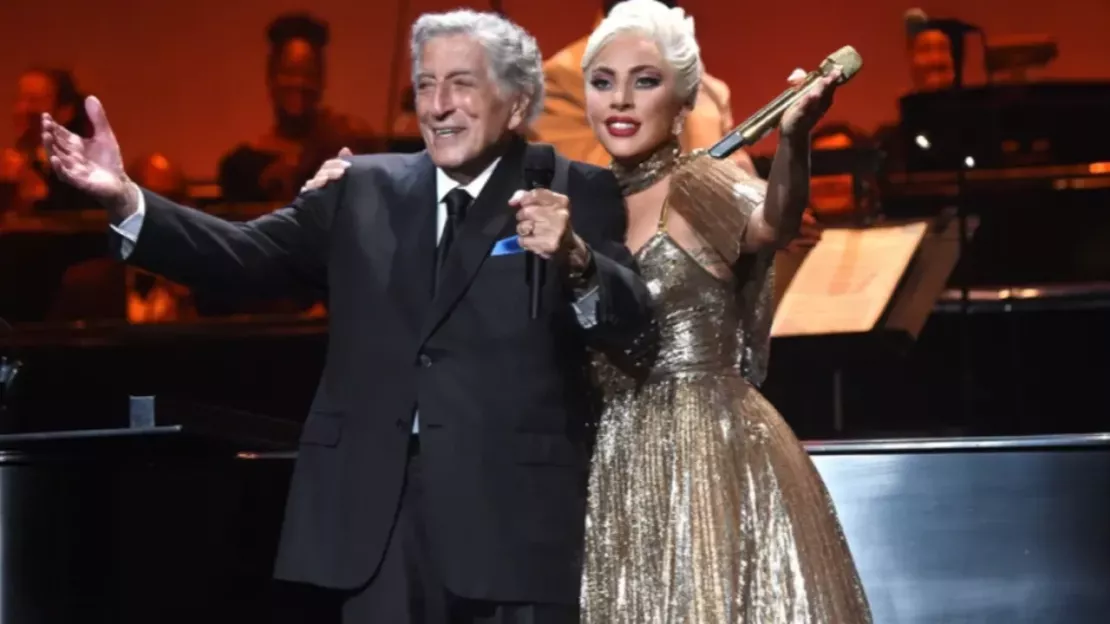 Lady Gaga rend un hommage émouvant à Tony Benett