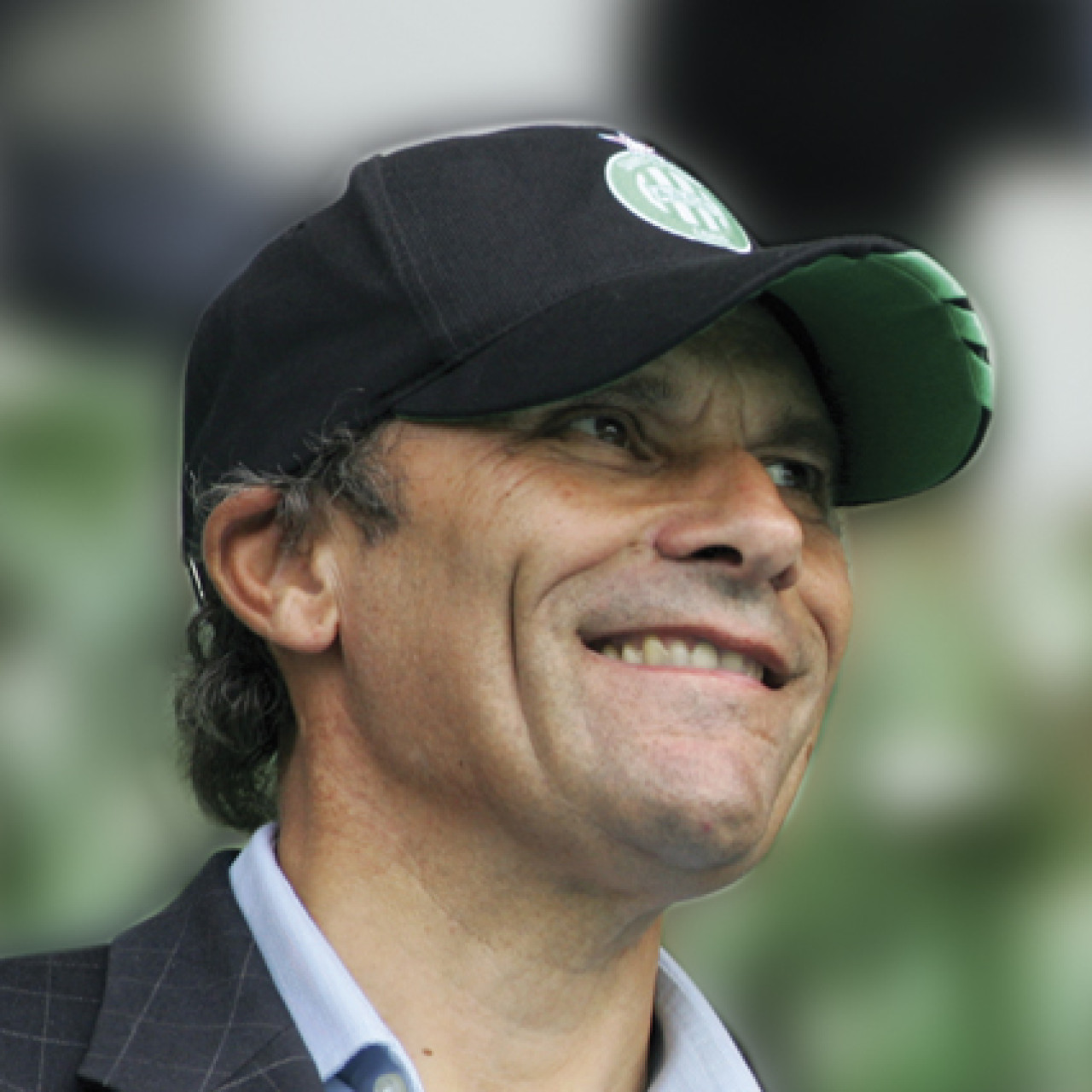 Quand Roland Romeyer chante "Le Lion est mort ce soir" pour chambrer Lyon Quand Roland Romeyer chante "Le Lion est mort ce soir" pour chambrer Lyon