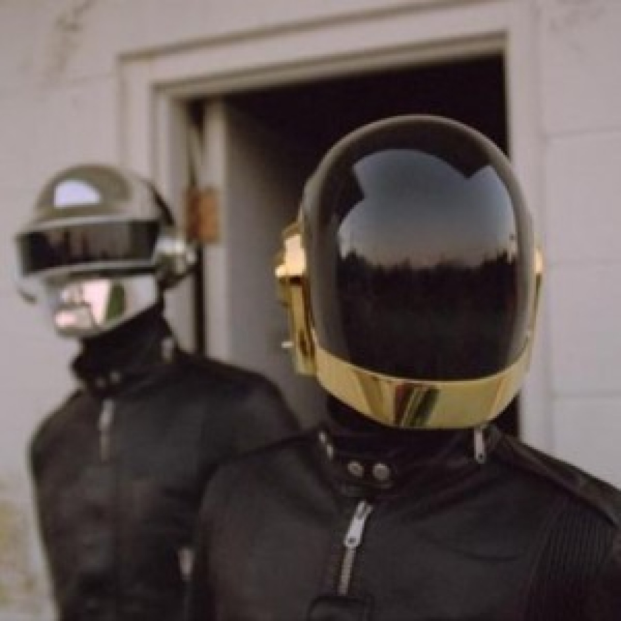 Un nouveau single de Daft Punk en écoute ? Un nouveau single de Daft Punk en écoute ?