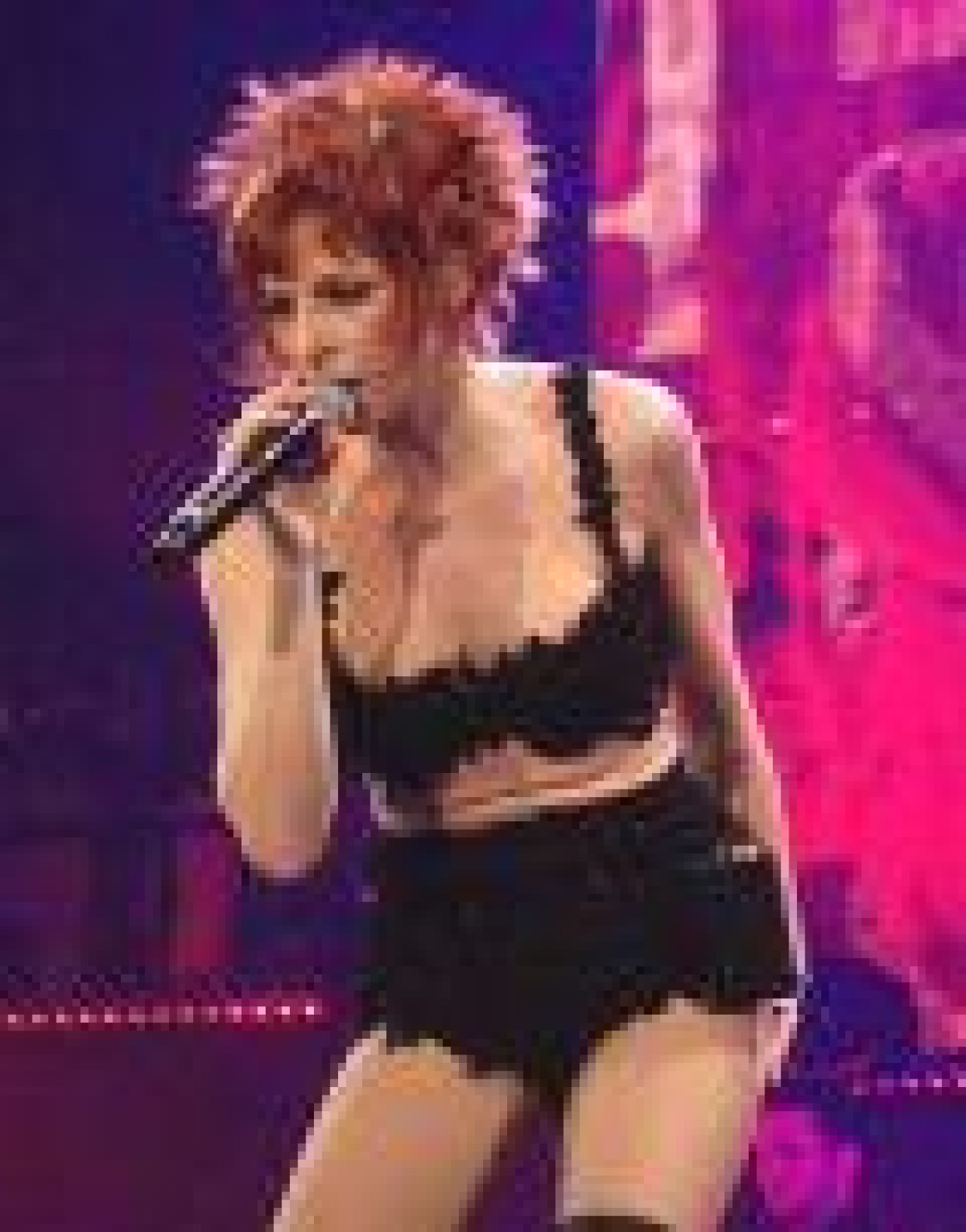 Le film inspiré de l’album de Mylène Farmer bientôt sur M6 Le film inspiré de l’album de Mylène Farmer bientôt sur M6