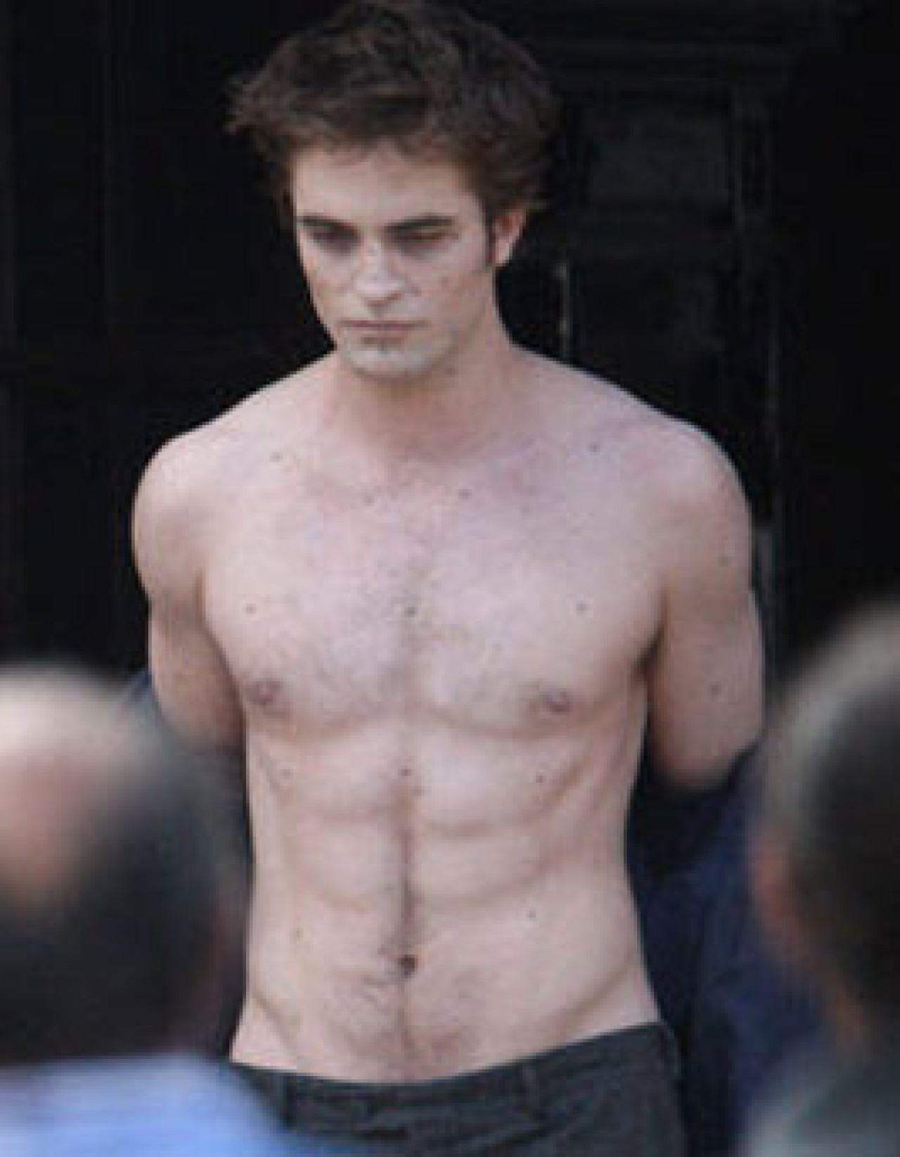 Robert Pattinson a failli mourir Robert Pattinson a failli mourir