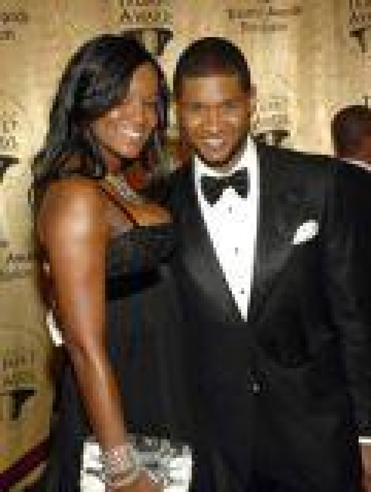 Usher annule sa prestation pour sa femme Usher annule sa prestation pour sa femme