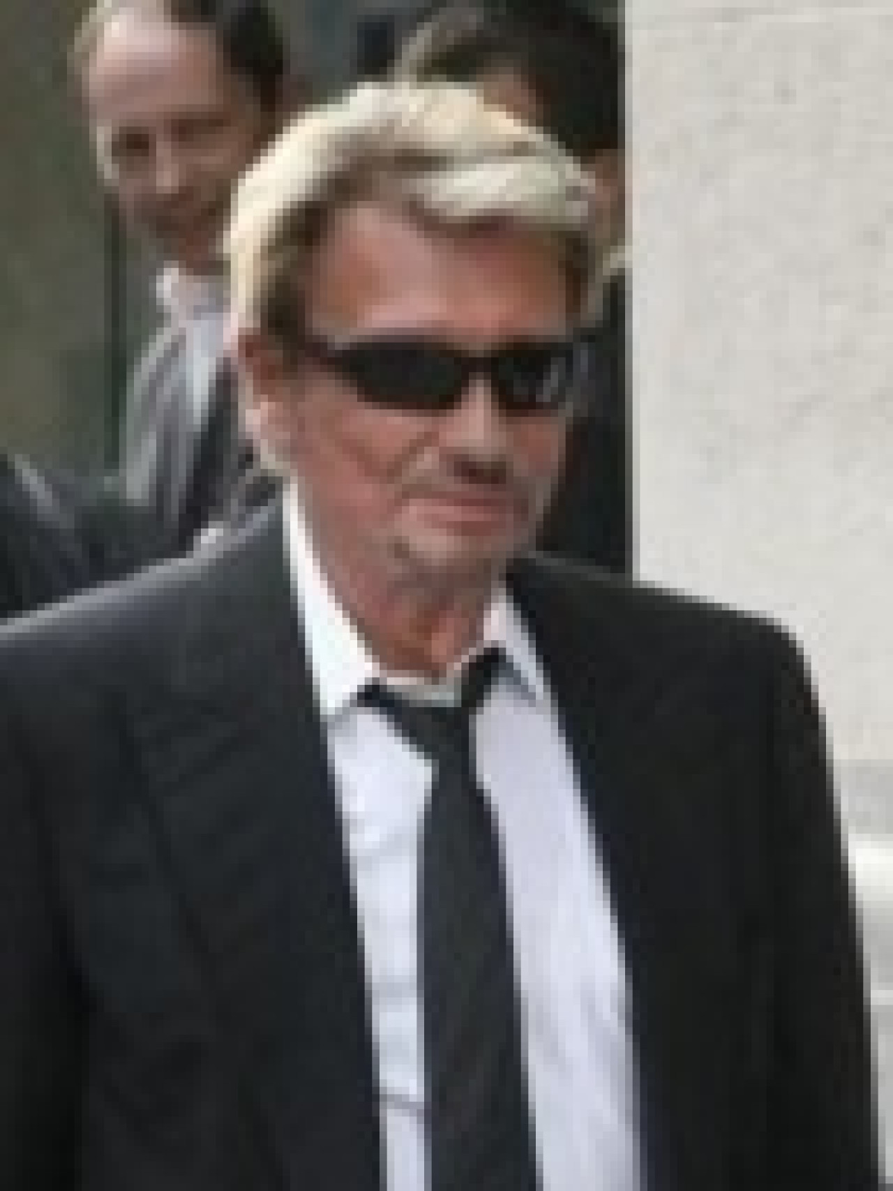 Johnny Hallyday est sorti du coma