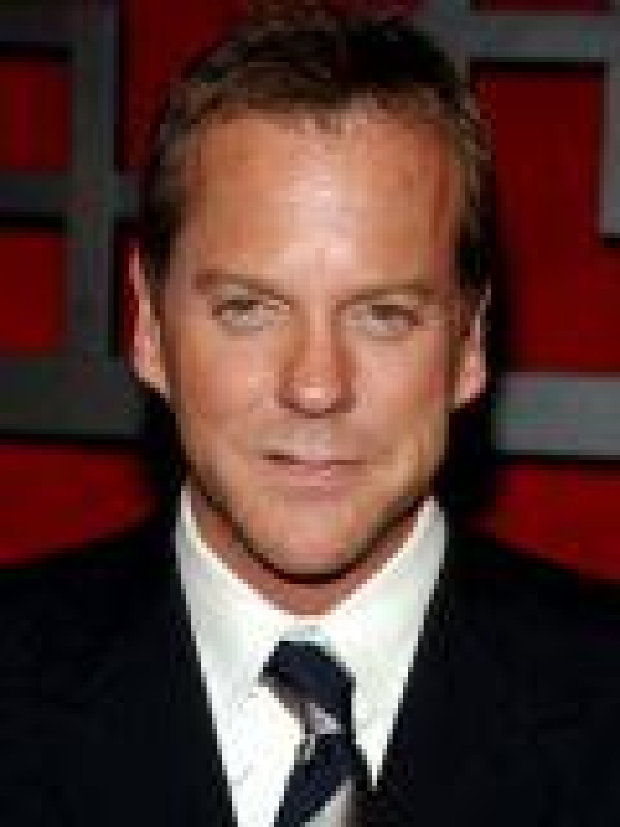 Kiefer Sutherland agresse un styliste Kiefer Sutherland agresse un styliste