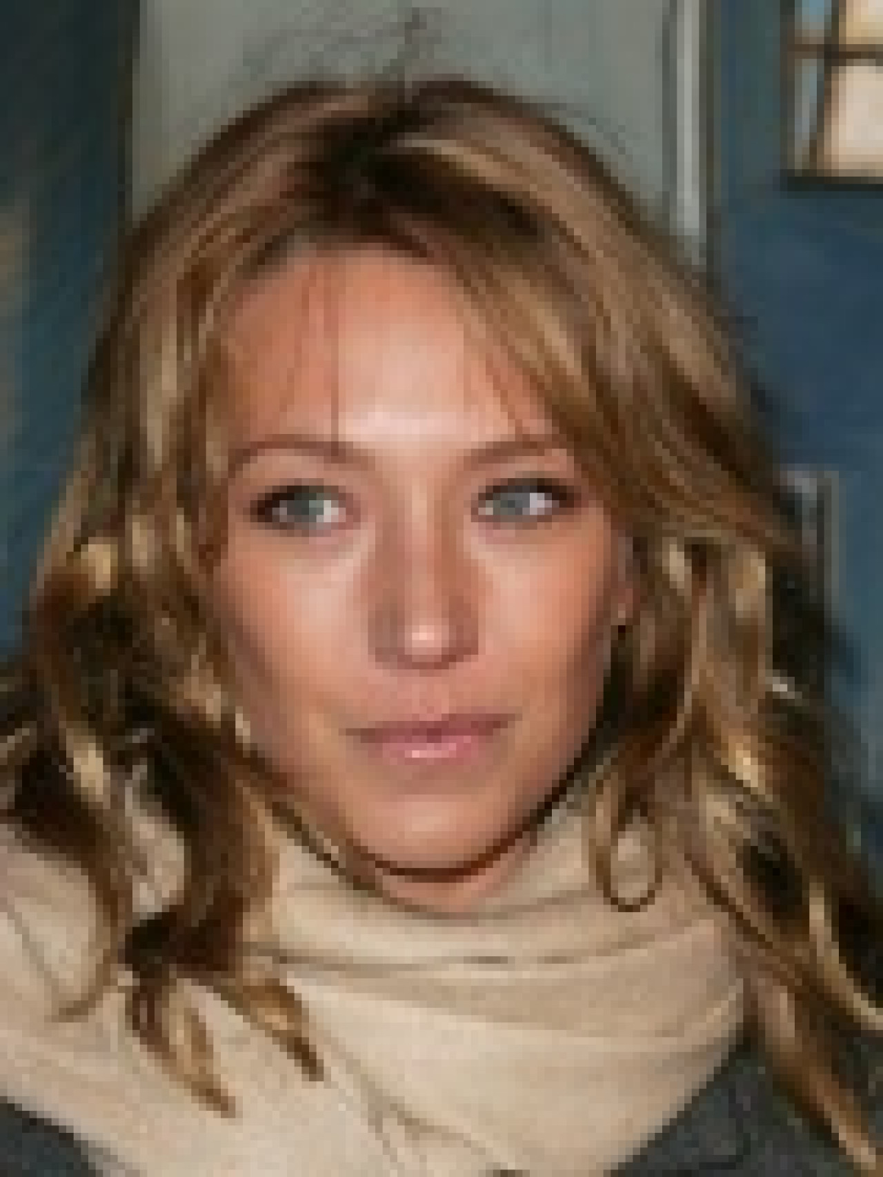 Laura Smet : un malaise et pas de suicide selon son agent Laura Smet : un malaise et pas de suicide selon son agent