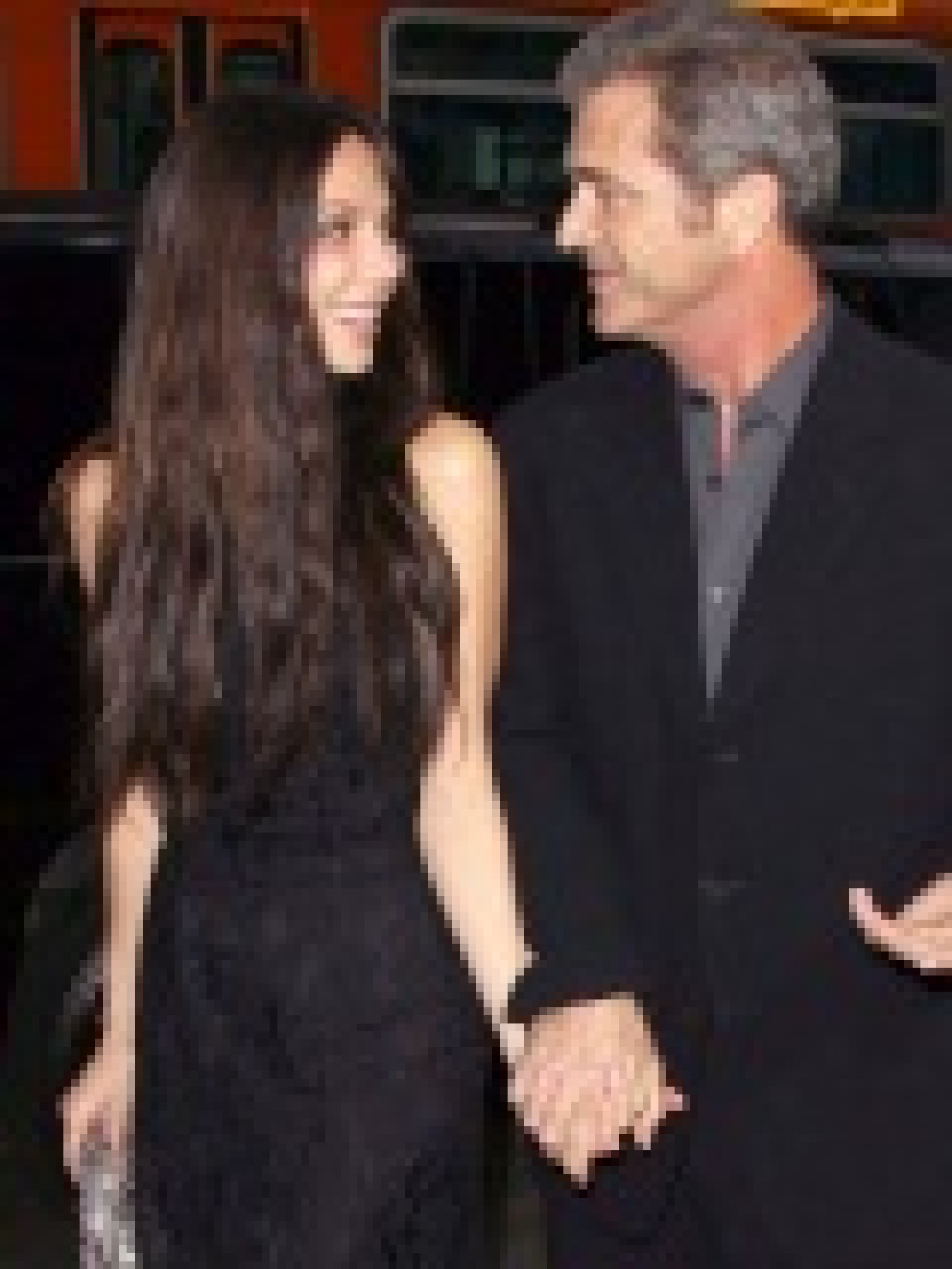 Mel Gibson se défend contre les accusations de son ex Mel Gibson se défend contre les accusations de son ex