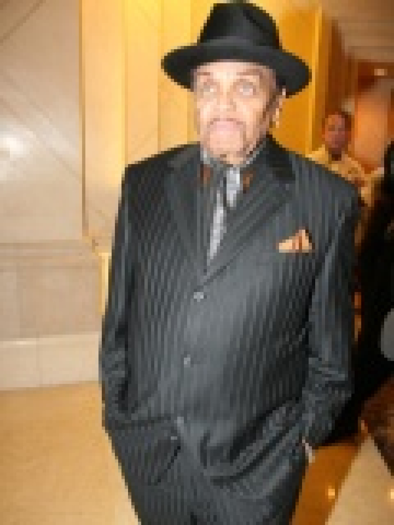 M Jackson : le tribunal rejette la demande de son père M Jackson : le tribunal rejette la demande de son père