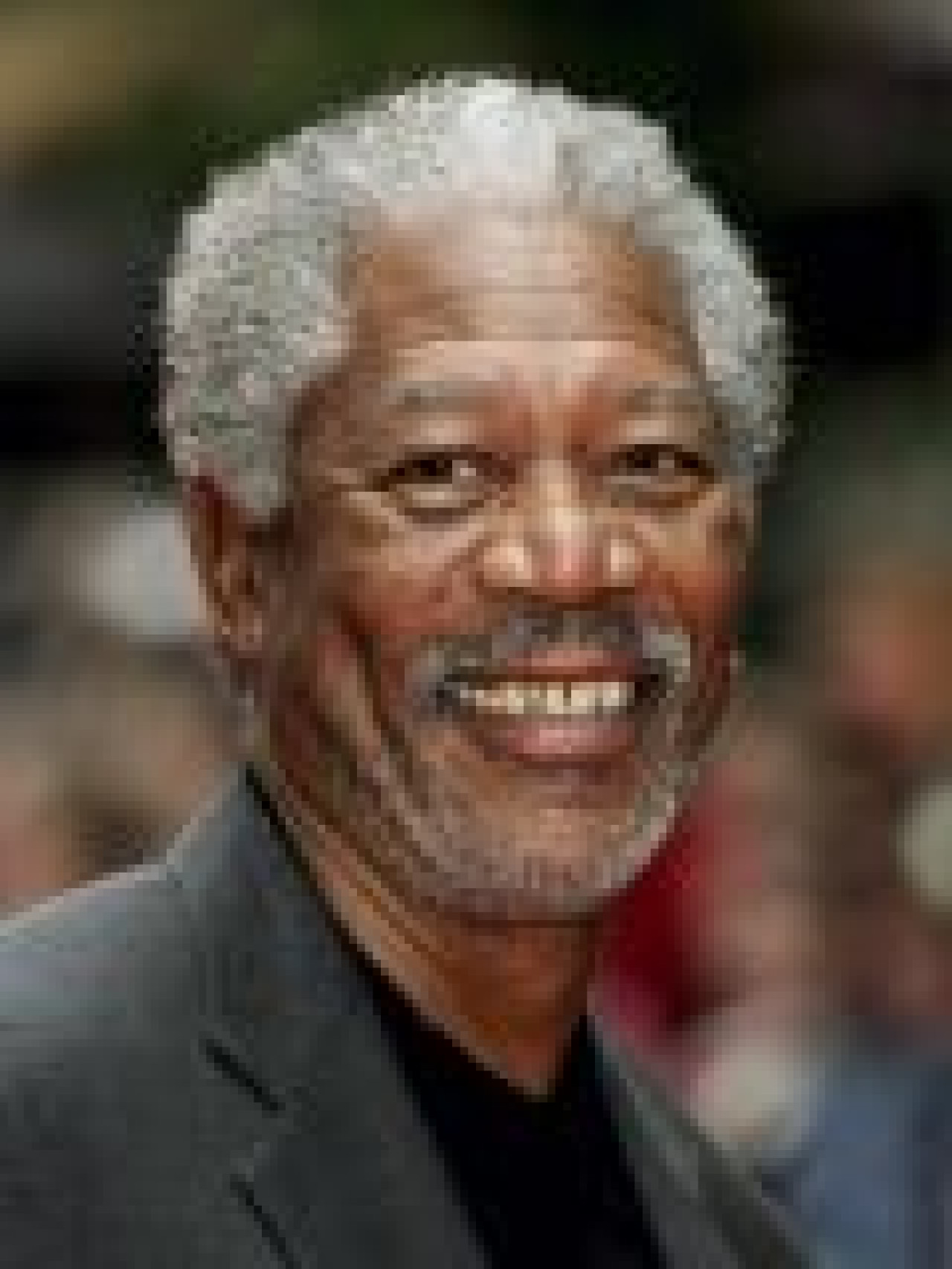 Morgan Freeman a sa main droite paralysée Morgan Freeman a sa main droite paralysée