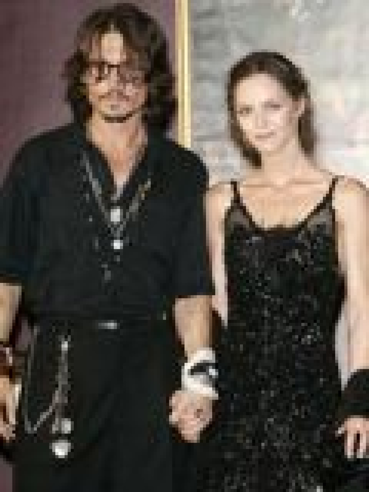Vanessa Paradis : le secret de sa love story avec Johnny Depp Vanessa Paradis : le secret de sa love story avec Johnny Depp