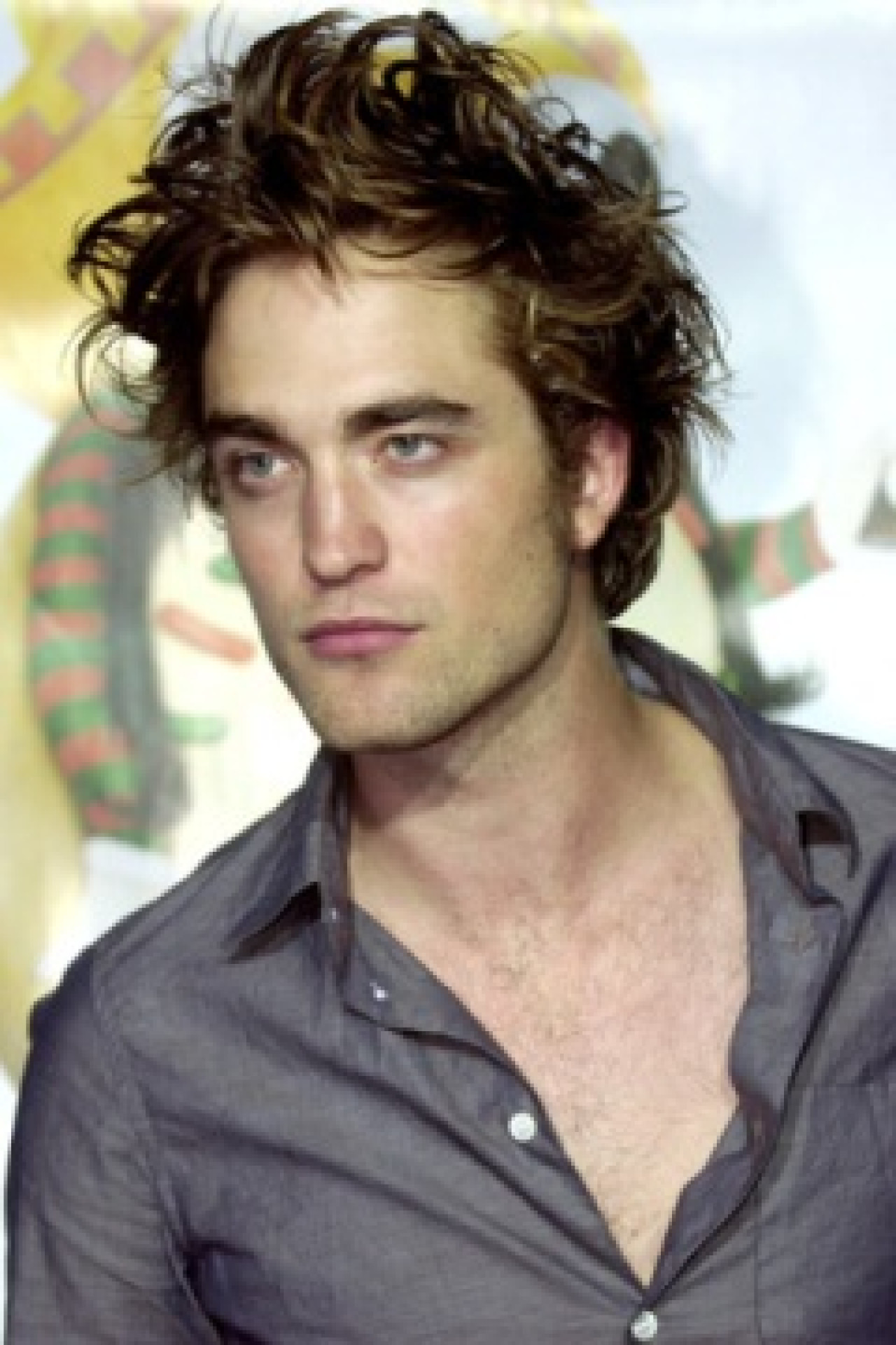 Robert Pattinson : ses fesses retouchées ! Robert Pattinson : ses fesses retouchées !