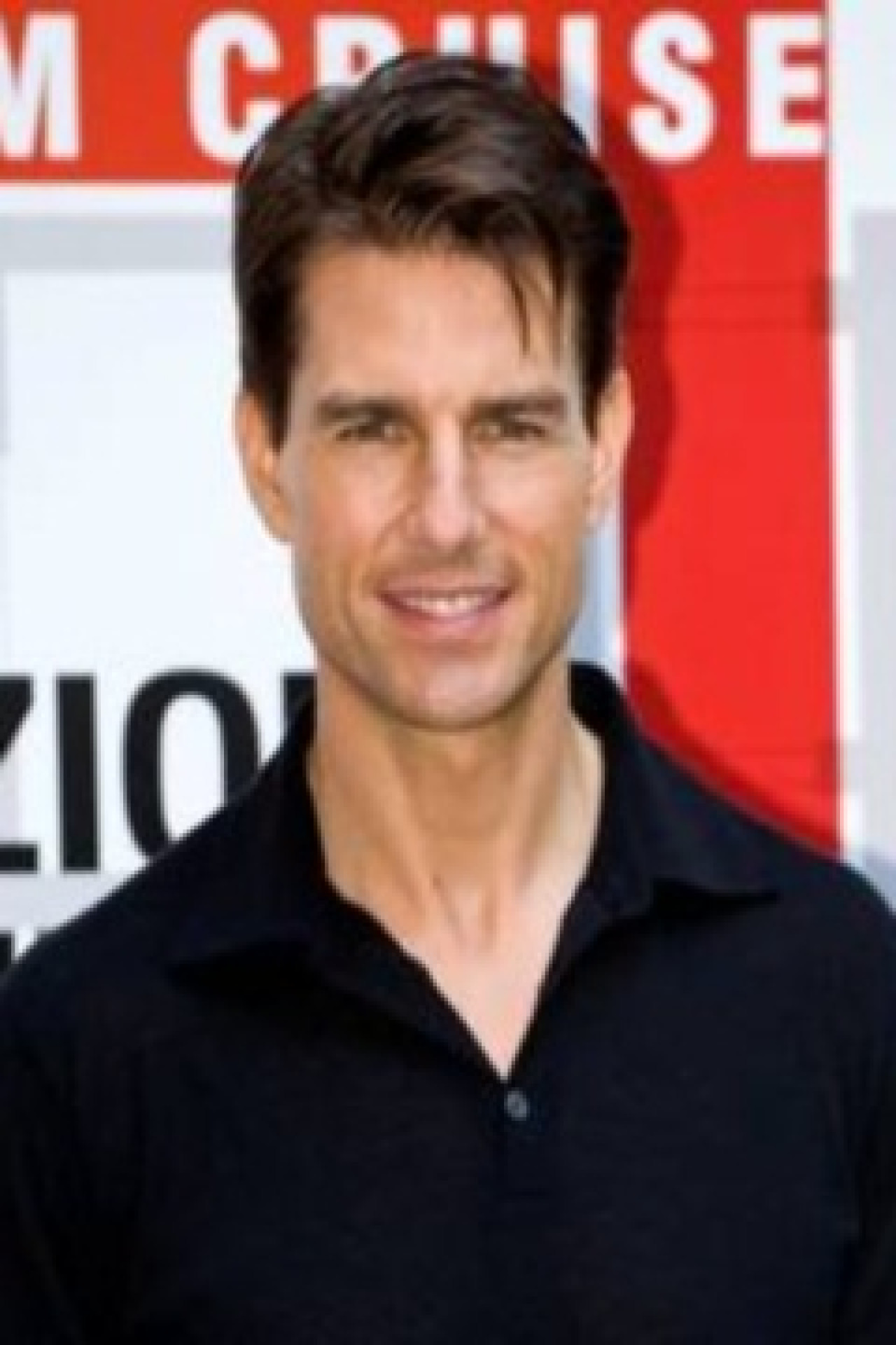 Tom Cruise : est b&eacute;ni...