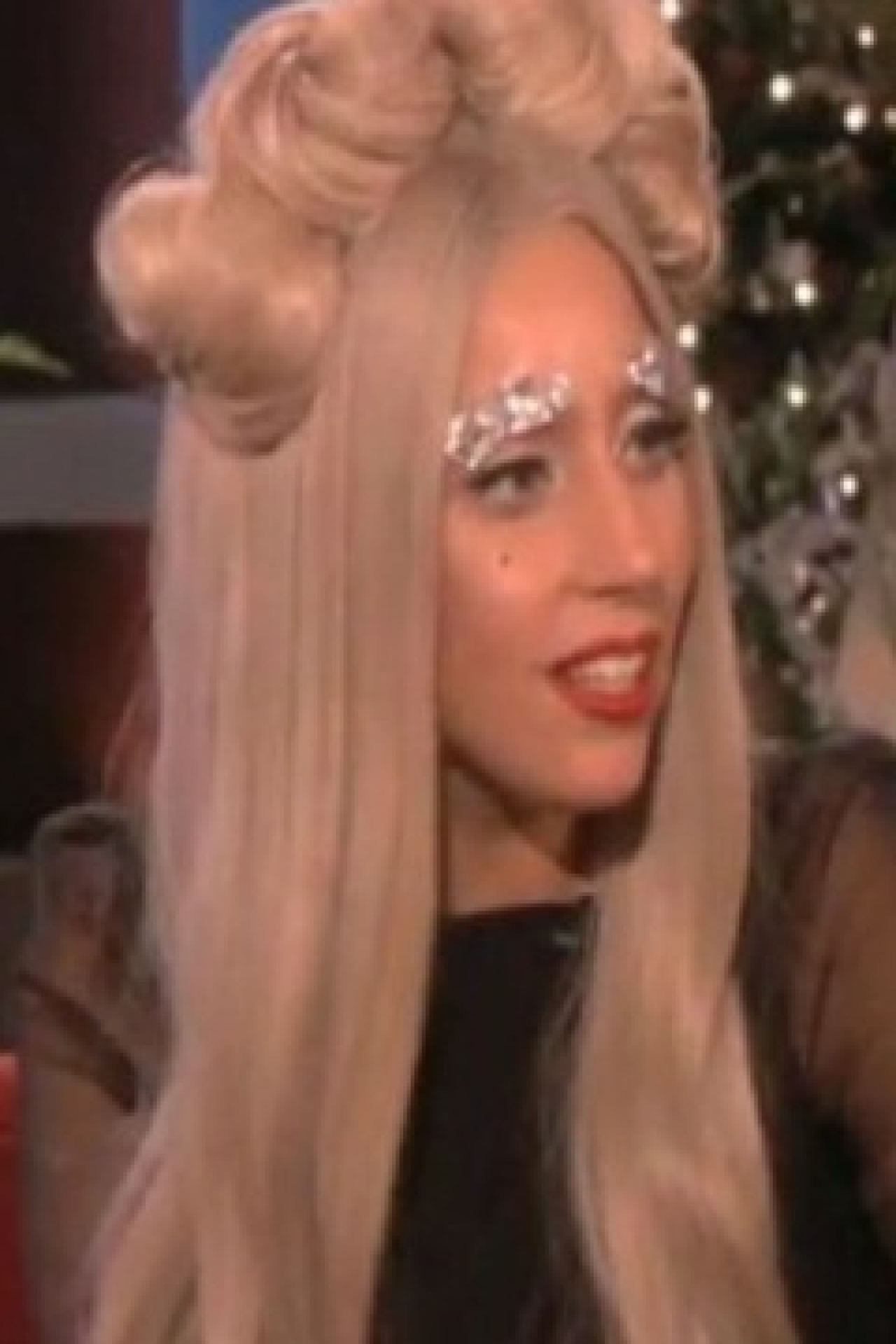 Lady Gaga voudrait tourner avec Woody Allen ! Lady Gaga voudrait tourner avec Woody Allen !