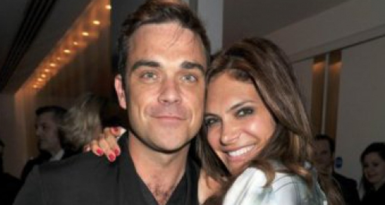 Robbie Williams et sa femme Ayda attendent une petite fille ! Robbie Williams et sa femme Ayda attendent une petite fille !