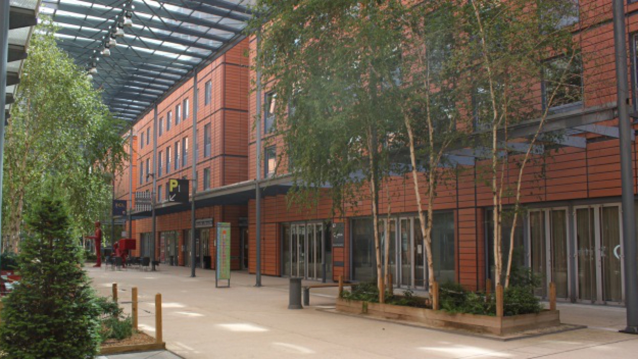 Lyon : l'h&ocirc;tel Hilton de la Cit&eacute; Internationale deviendra un Marriott en 2015