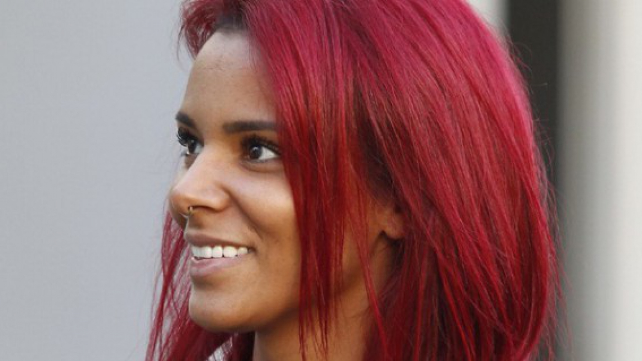 Shy'm baisse le prix de ses places de concert! Shy'm baisse le prix de ses places de concert!