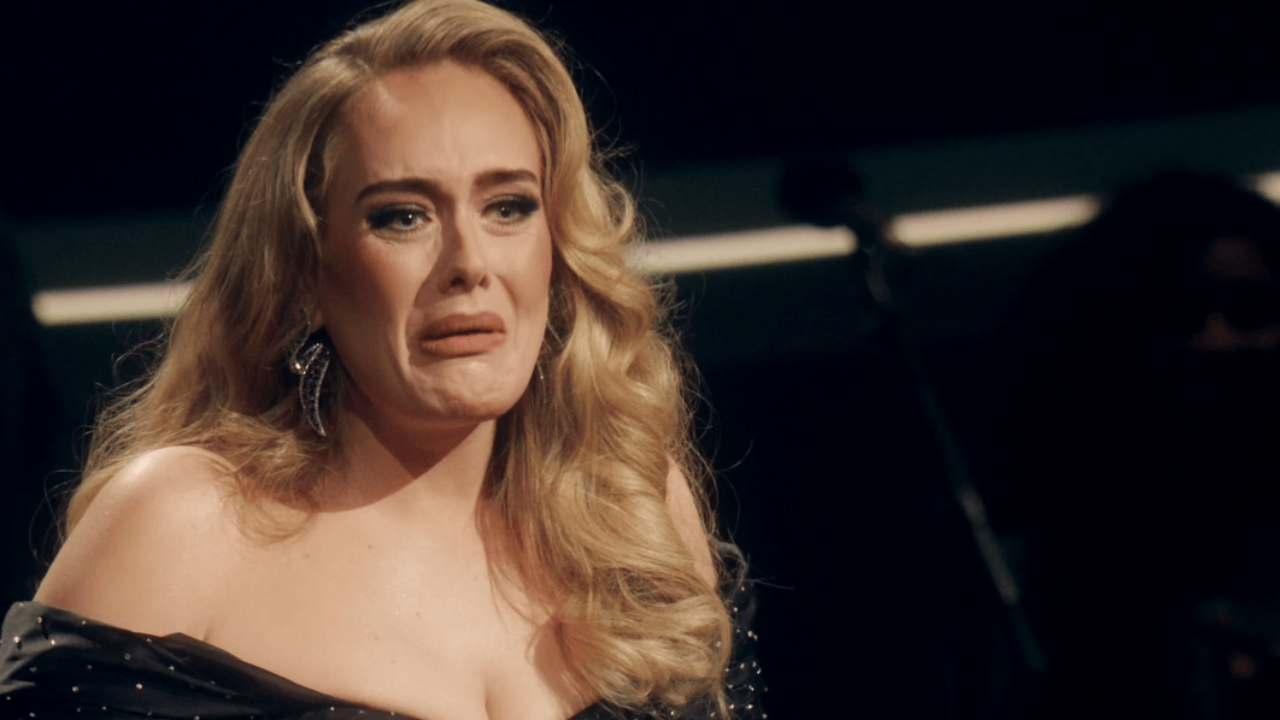 Adèle en pleur lors du Carpool Karaoke ! Adèle en pleur lors du Carpool Karaoke !