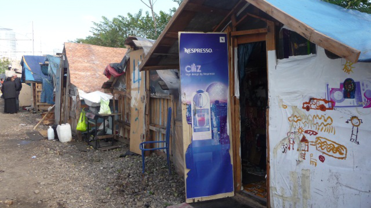 Le deuxième village d’insertion de Roms installé à Saint-Clément-les-Places dans le Rhône Le deuxième village d’insertion de Roms installé à Saint-Clément-les-Places dans le Rhône