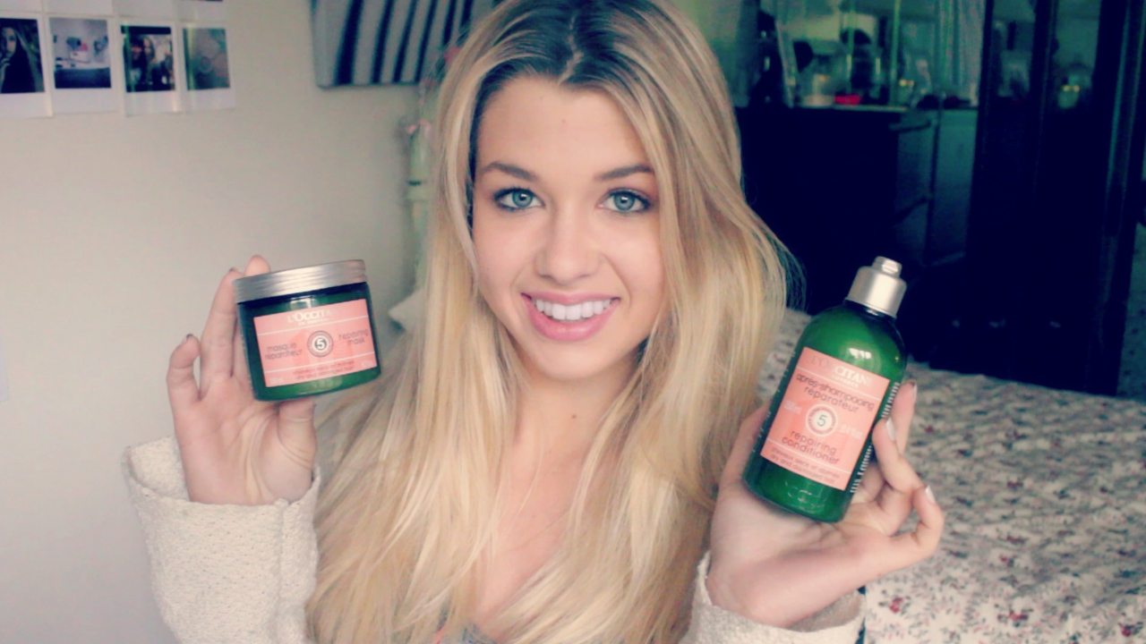 La YouTubeuse Enjoy Phoenix vide son dressing ce samedi à Lyon La YouTubeuse Enjoy Phoenix vide son dressing ce samedi à Lyon