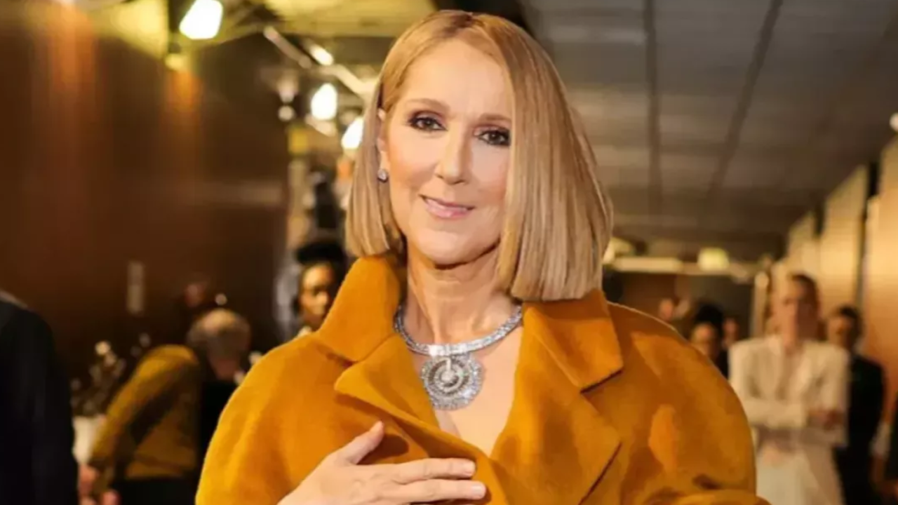 Céline Dion, chassée d'une maison hantée ? "Les lumières s'allumaient et s'éteignaient..." Céline Dion, chassée d'une maison hantée ? "Les lumières s'allumaient et s'éteignaient..."