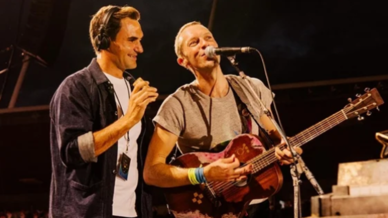 Chris Martin invite Roger Federer à chanter sur scène : "Tu as été impeccable" Chris Martin invite Roger Federer à chanter sur scène : "Tu as été impeccable"