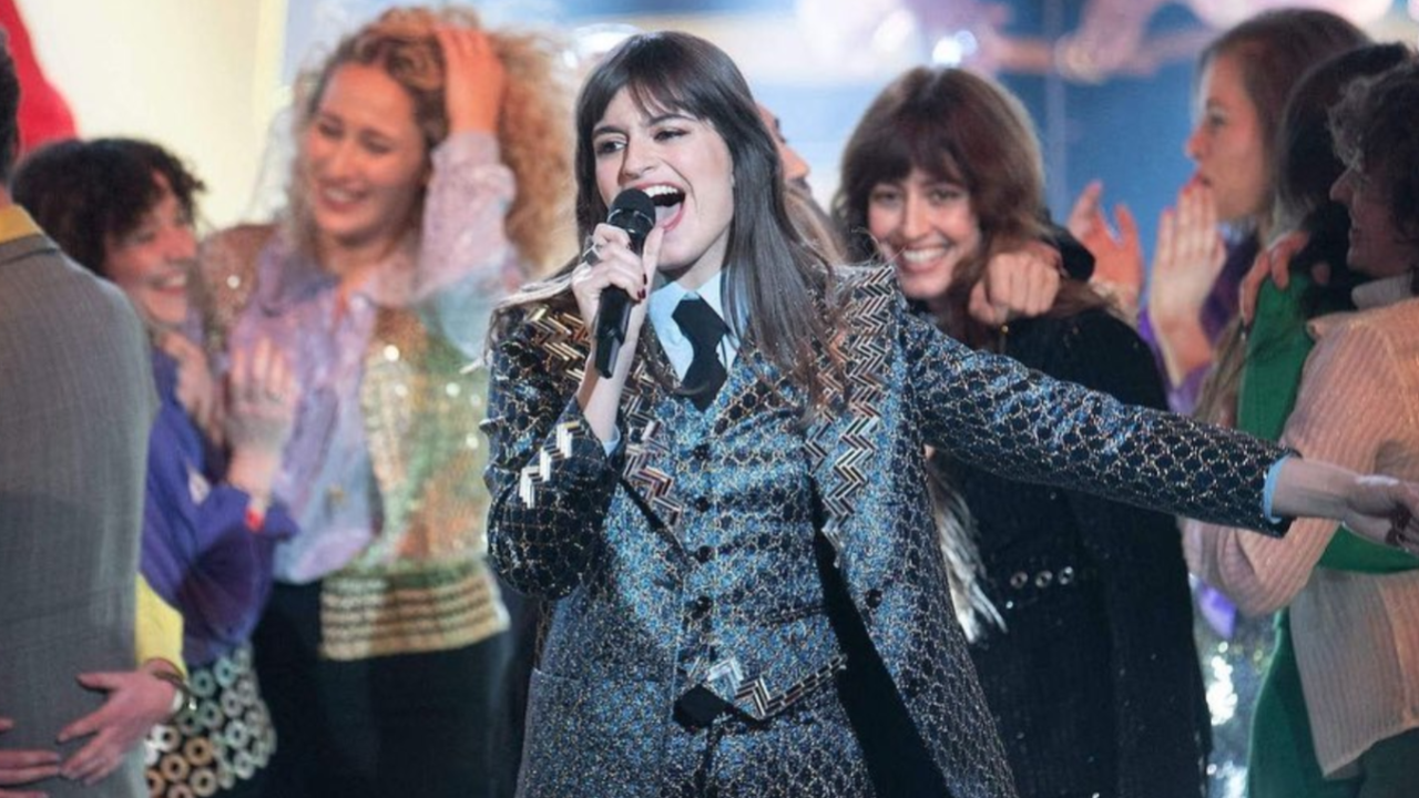 Clara Luciani partage une bonne nouvelle sur les réseaux sociaux Clara Luciani partage une bonne nouvelle sur les réseaux sociaux