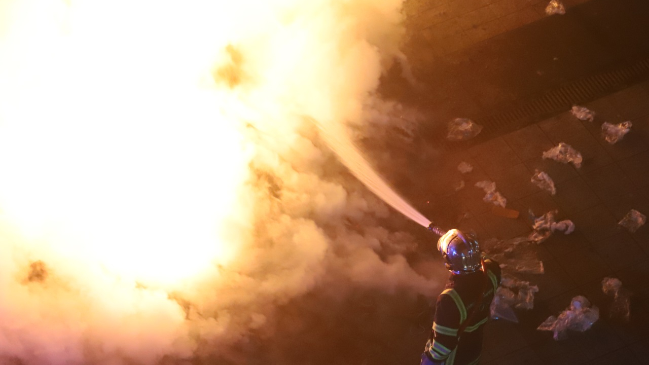 Incendie à Lyon : le feu serait parti de la chambre Incendie à Lyon : le feu serait parti de la chambre