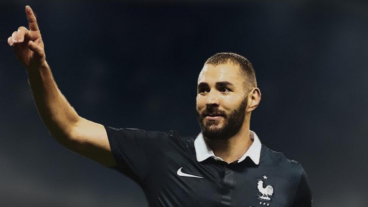 Karim Benzema annonce sa retraite internationale ! Karim Benzema annonce sa retraite internationale !