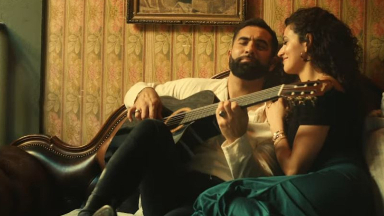 Kendji Girac joue la carte de la séduction dans son nouveau clip « Desperado » (vidéo)