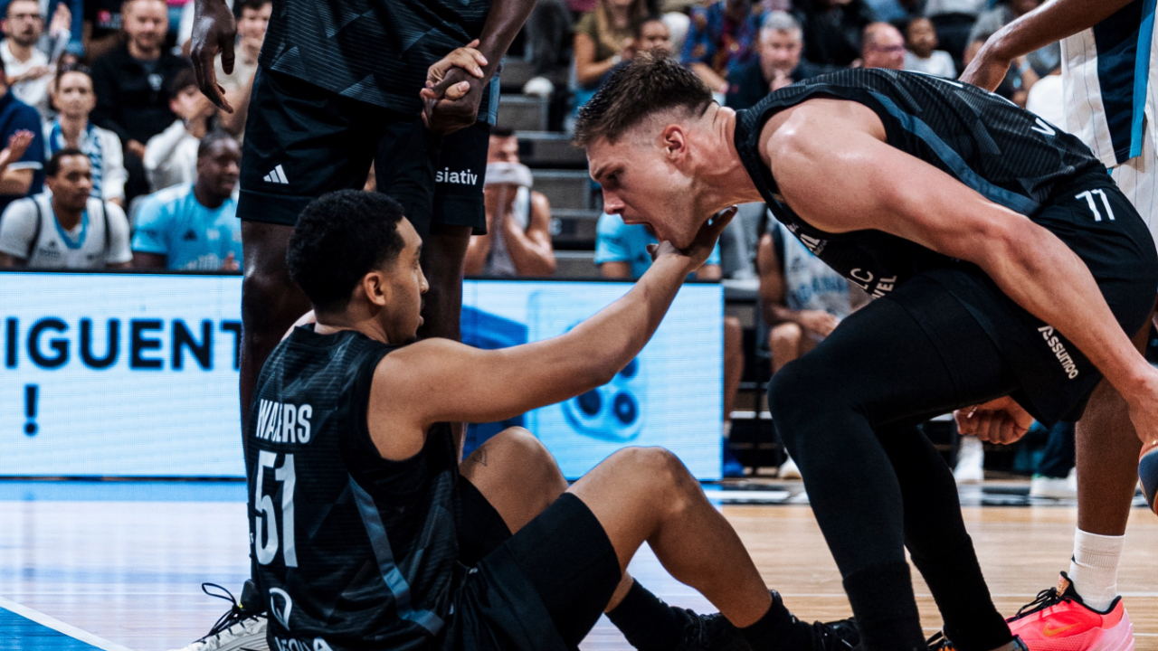 L’ASVEL bat Roanne 96-77 et reste invaincue en Betclic Élite L’ASVEL bat Roanne 96-77 et reste invaincue en Betclic Élite