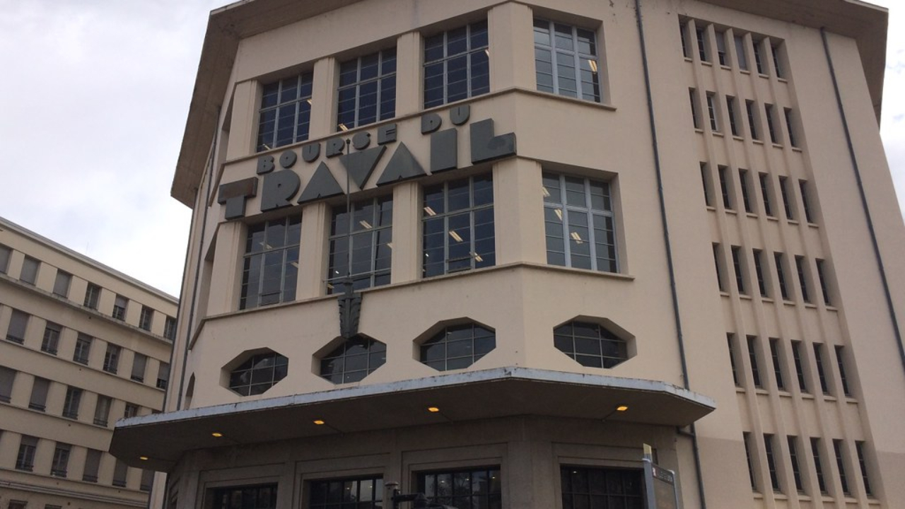 La Bourse du Travail fermée à Lyon suite à un risque d'effondrement