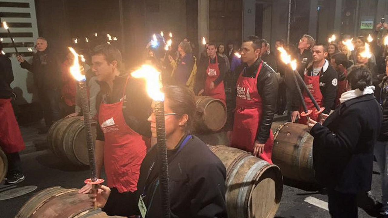Le Beaujolais Nouveau arrive à Lyon ! Le Beaujolais Nouveau arrive à Lyon !