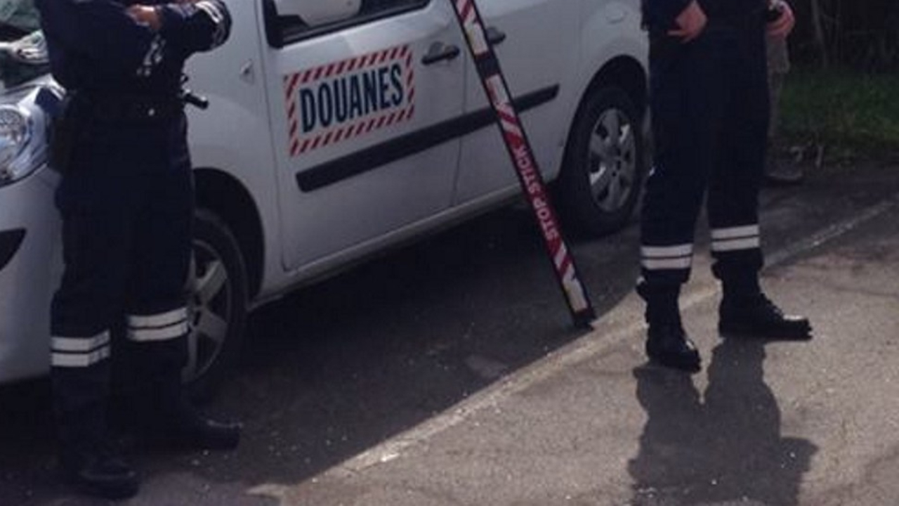 Le punch était de la cocaïne liquide, un homme écroué près de Lyon Le punch était de la cocaïne liquide, un homme écroué près de Lyon