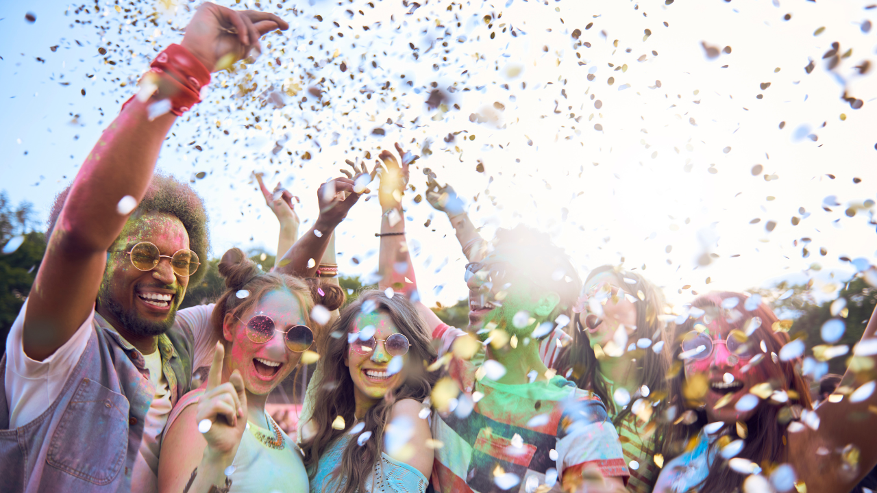 Les festivals d'été incontournables en Auvergne-Rhône-Alpes ! Les festivals d'été incontournables en Auvergne-Rhône-Alpes !