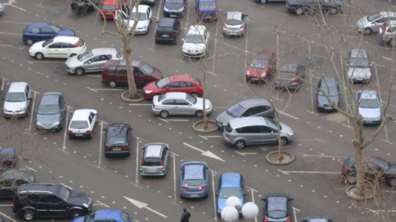 Lyon : 41 000 places de stationnement gratuites au mois d'ao&ucirc;t