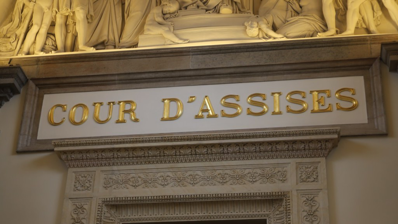 Lyon : début du procès du conducteur qui avait renversé et tué le policier Frank Labois Lyon : début du procès du conducteur qui avait renversé et tué le policier Frank Labois