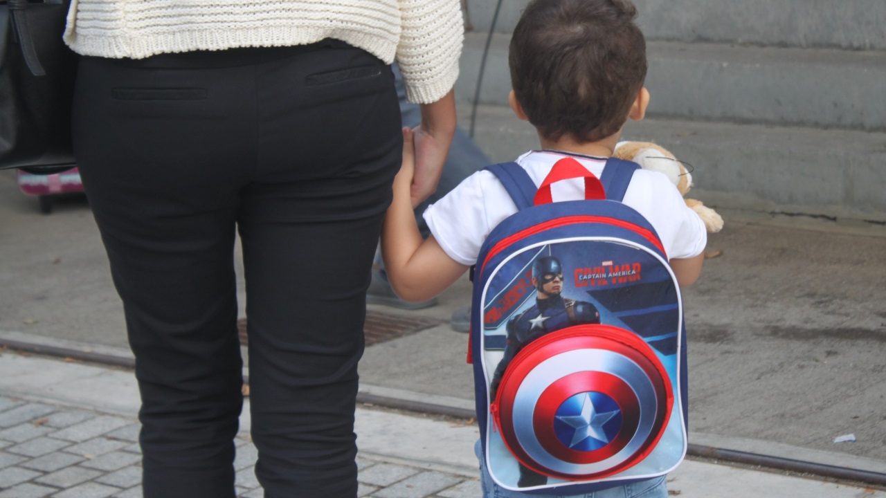 Lyon : deux écoliers aventuriers échappent à la surveillance de l'école primaire Lyon : deux écoliers aventuriers échappent à la surveillance de l'école primaire