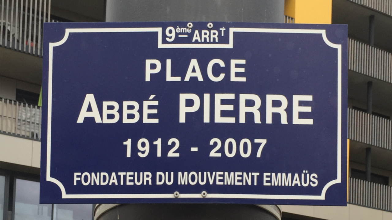 Lyon : le nouveau nom de la place Abbé-Pierre dévoilé Lyon : le nouveau nom de la place Abbé-Pierre dévoilé