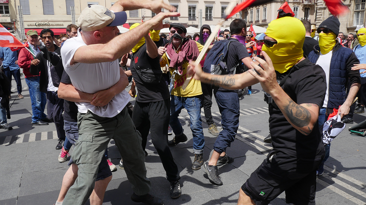 Lyon : le rassemblement "Save Europe Act" interdit par la préfecture, des affrontements redoutés dimanche Lyon : le rassemblement "Save Europe Act" interdit par la préfecture, des affrontements redoutés dimanche