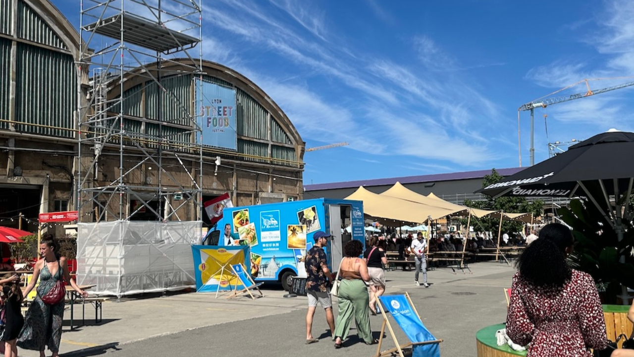 Lyon Street Food Festival : record battu pour les 10 ans avec 47 000 visiteurs aux Grandes Locos Lyon Street Food Festival : record battu pour les 10 ans avec 47 000 visiteurs aux Grandes Locos