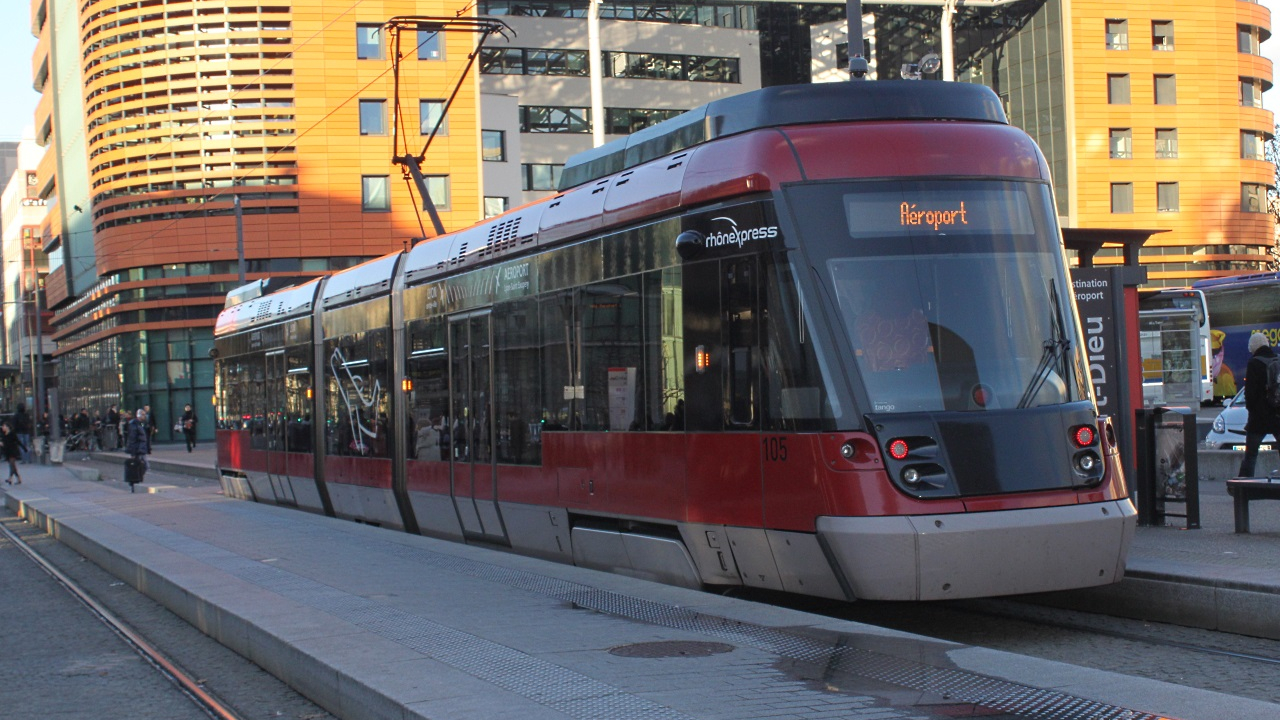 Lyon : T3, T7 et Rhônexpress coupés jusqu’à vendredi après un incident routier Lyon : T3, T7 et Rhônexpress coupés jusqu’à vendredi après un incident routier