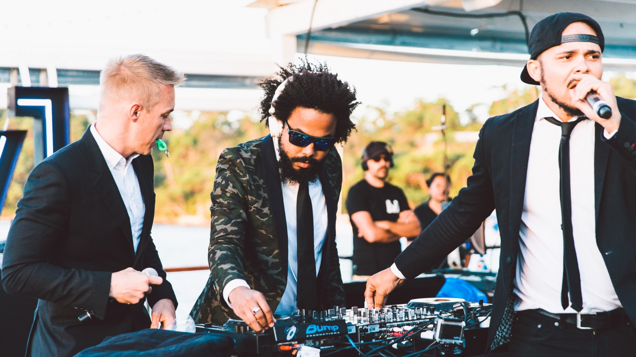 Major Lazer dévoile son nouveau titre "Light It Up" ! Major Lazer dévoile son nouveau titre "Light It Up" !