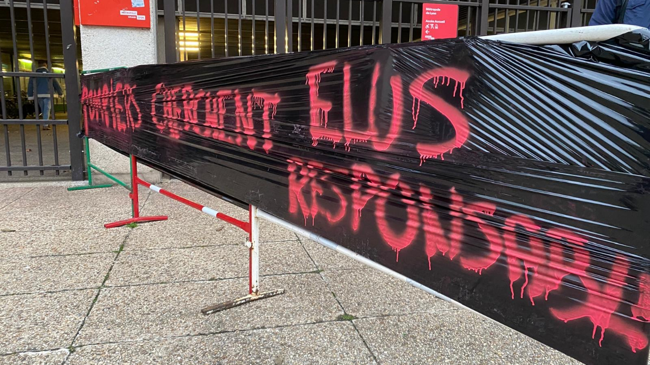 Manifestation des pompiers à Lyon : vont-ils faire grève pour la Fête des Lumières ? Manifestation des pompiers à Lyon : vont-ils faire grève pour la Fête des Lumières ?