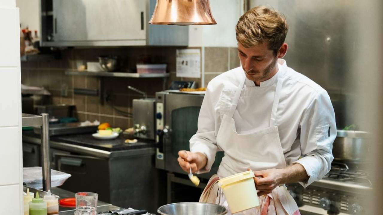 Mêler restauration et pièce surprise ? Lockers l'a fait ! Mêler restauration et pièce surprise ? Lockers l'a fait !