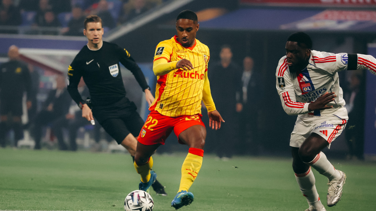 OL-Lens : Lyon humili&eacute; &agrave; domicile et priv&eacute; de podium (0-4)