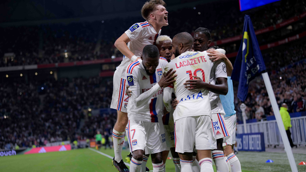 OL-Lille : deuxième victoire d'affilée offerte par le général Lacazette ! OL-Lille : deuxième victoire d'affilée offerte par le général Lacazette !